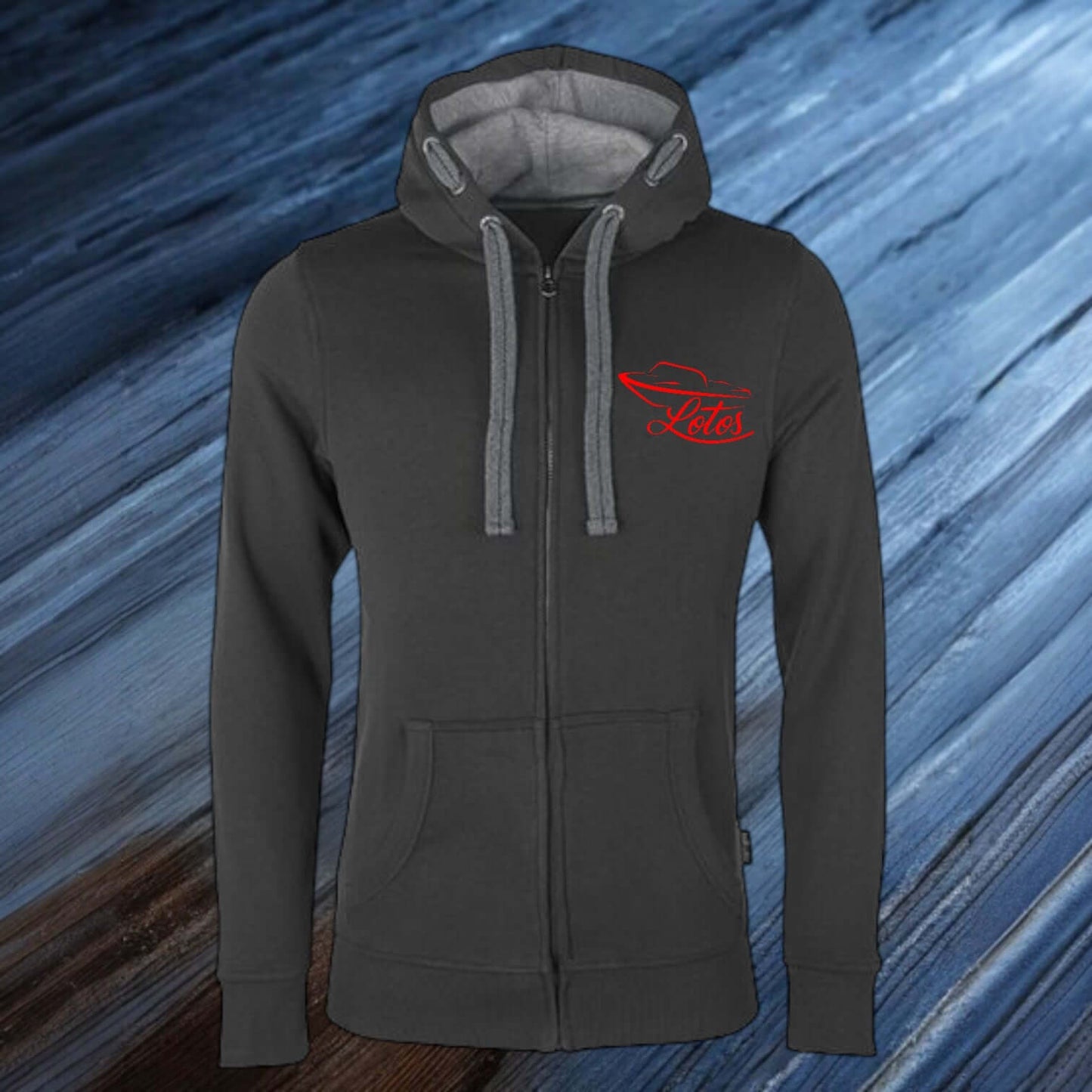 Lotos Sportboot Premium Hoodie Sweat Jacke Dark Grey Herren mit rotem Lotos Logo auf Brusthöhe vorne rechts.