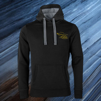 Lotos Sportboot Premium Hoodie Black Unisex mit goldenem Lotos Logo auf Brusthöhe vorne rechts.